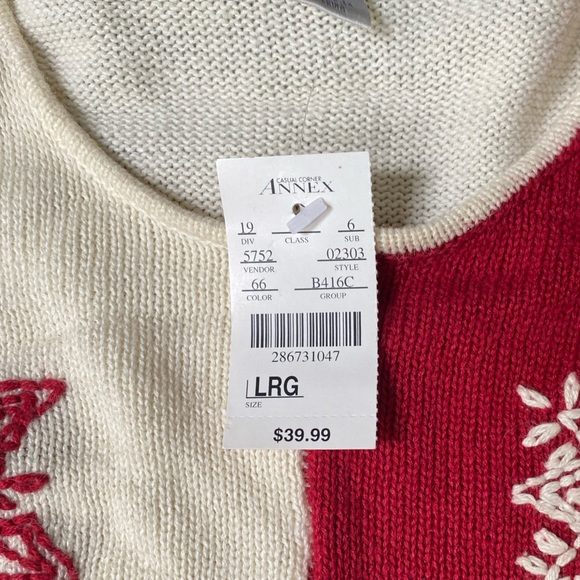 Casual Corner Winter Sweater NWT - Picture 2 of 5